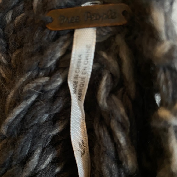Free People sweater size M - Picture 7 of 7